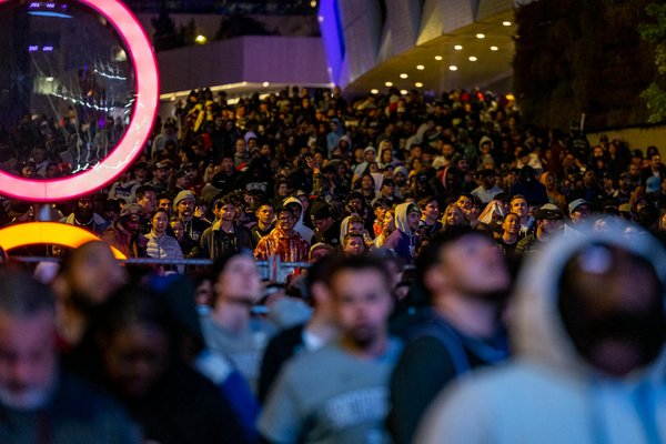 Comment aborder l'homosexualité et l'homophobie avec vos enfants : Guide essentiel pour parents et éducateurs